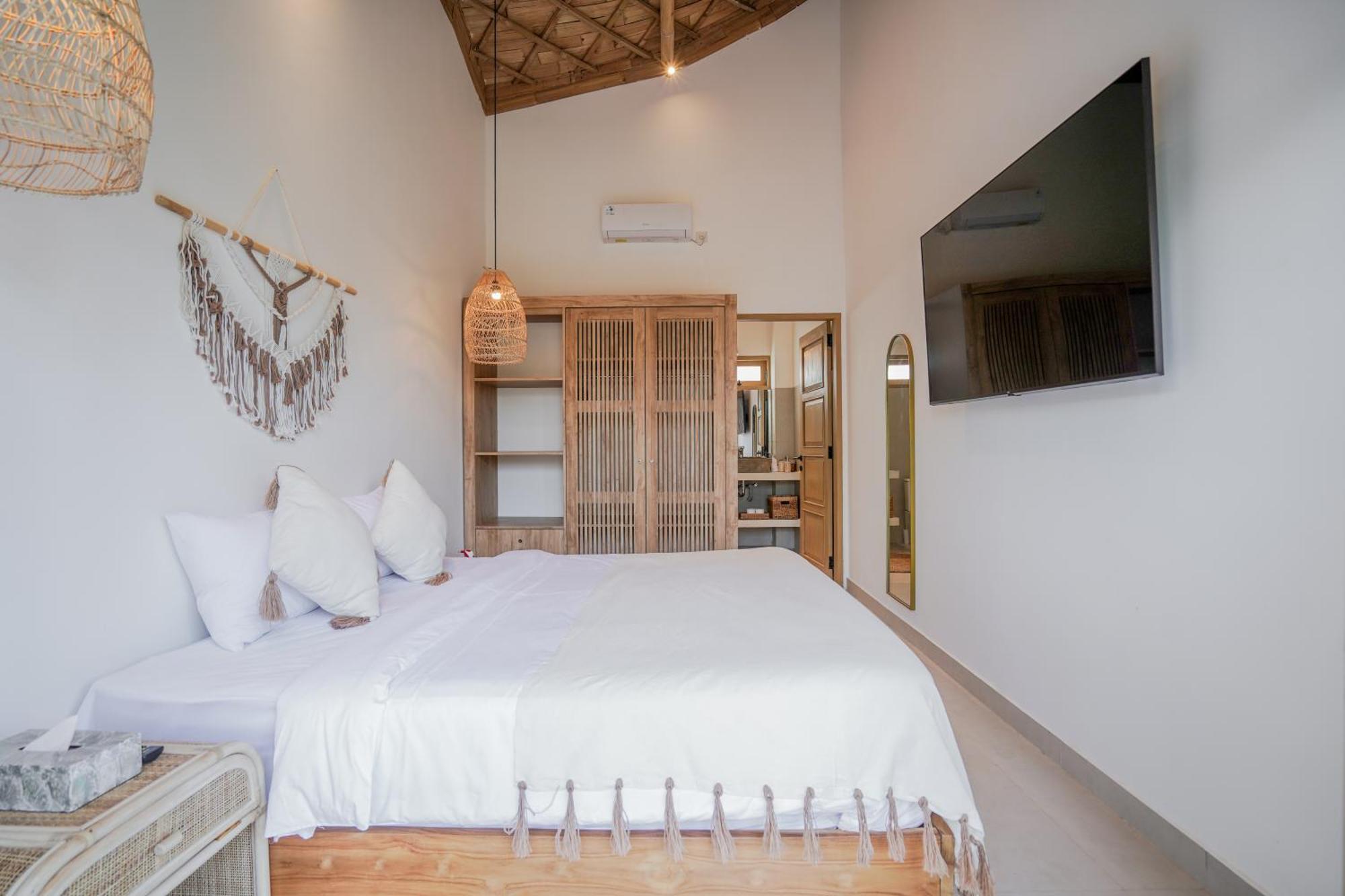 Villa Sunset Bamboo - 3Br Villa In Kerobokan المظهر الخارجي الصورة