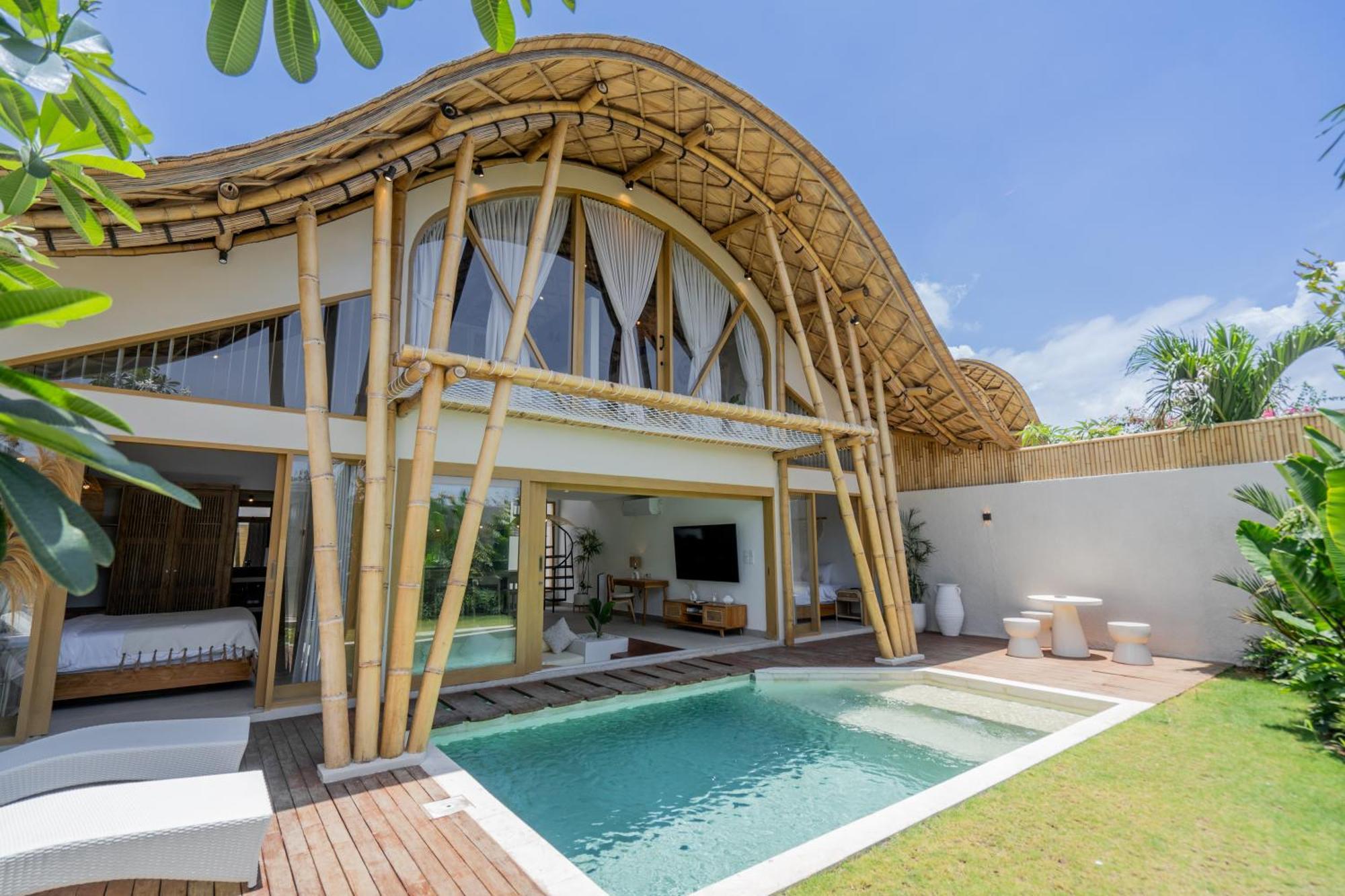 Villa Sunset Bamboo - 3Br Villa In Kerobokan المظهر الخارجي الصورة
