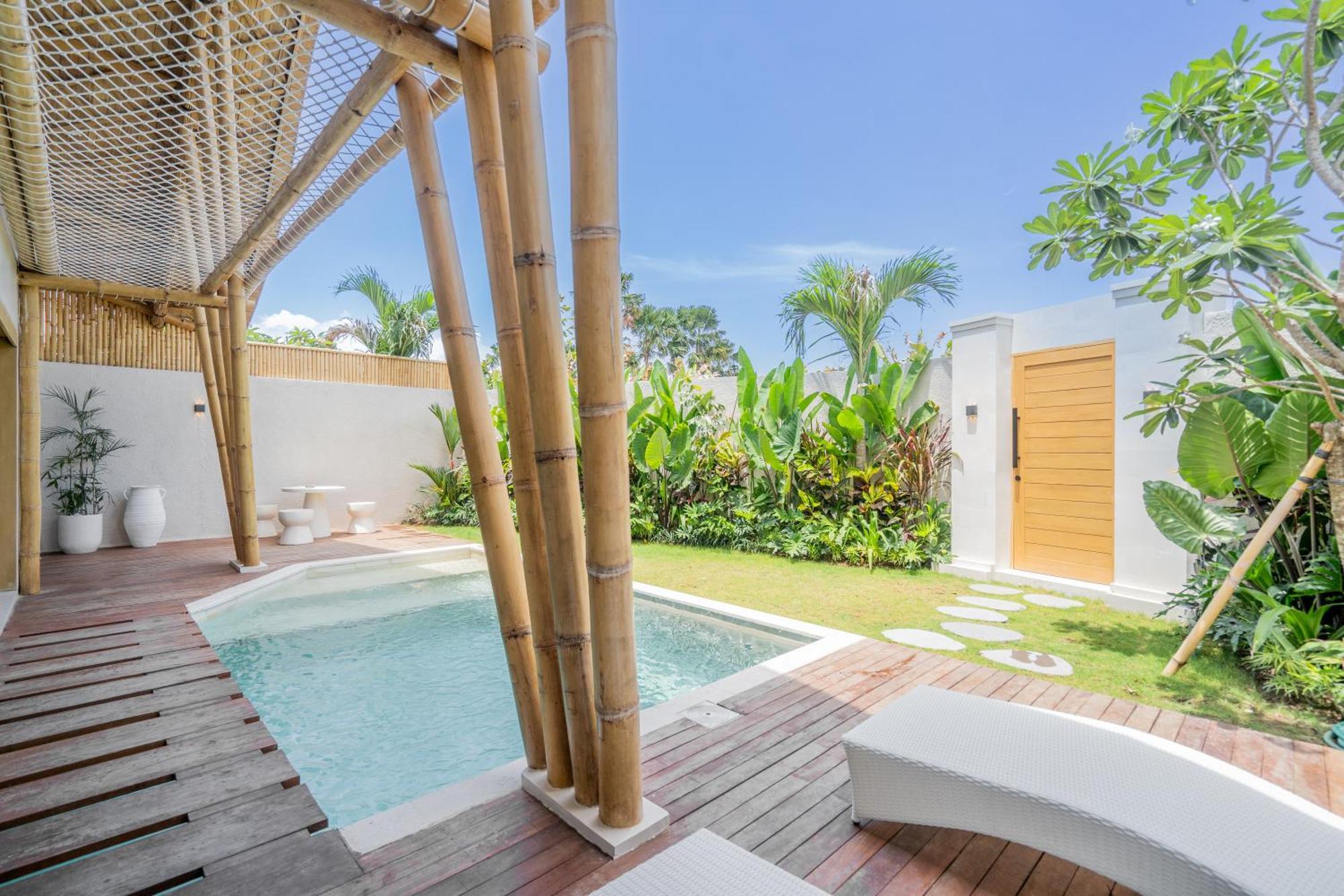 Villa Sunset Bamboo - 3Br Villa In Kerobokan المظهر الخارجي الصورة