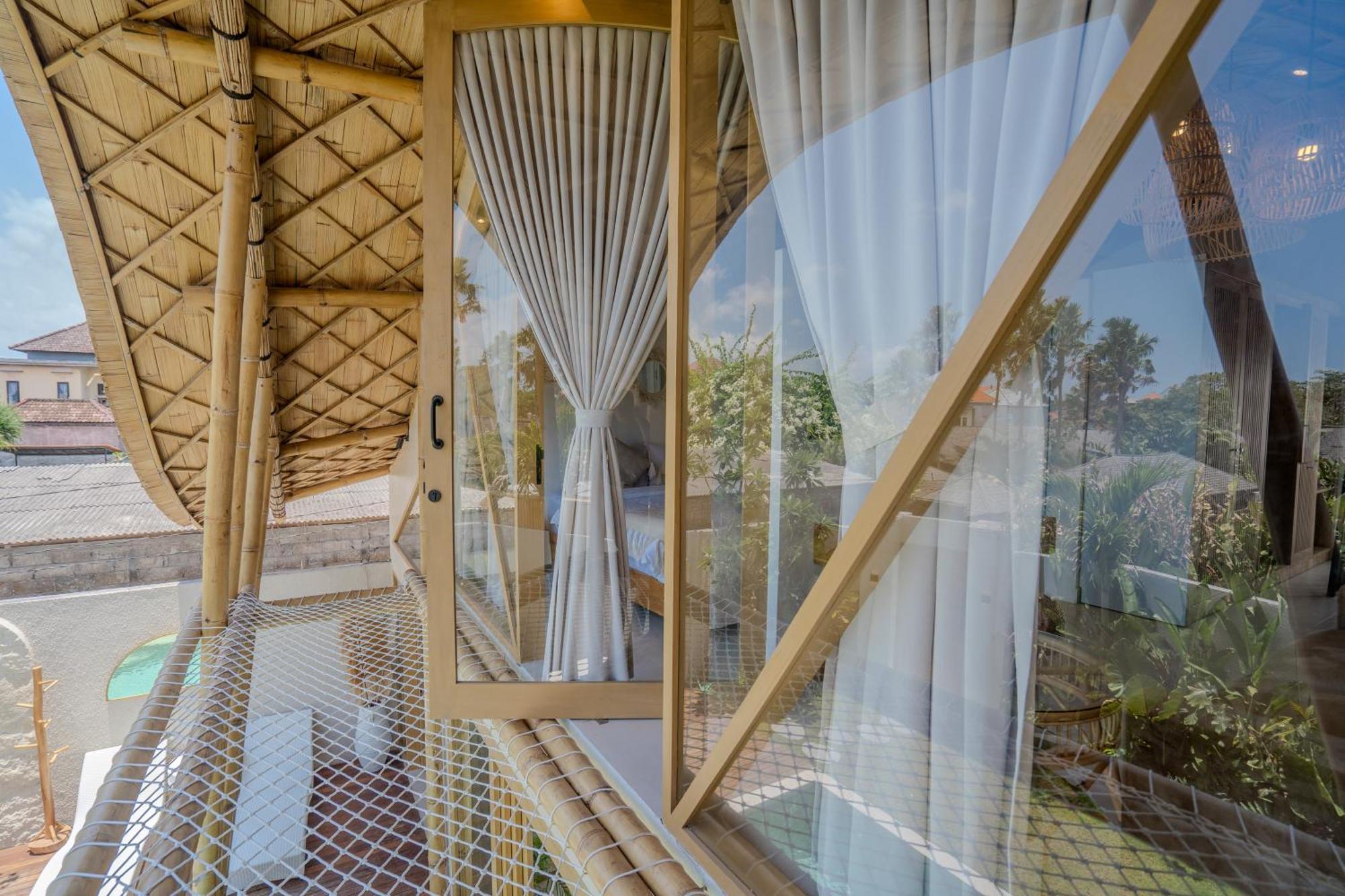 Villa Sunset Bamboo - 3Br Villa In Kerobokan المظهر الخارجي الصورة