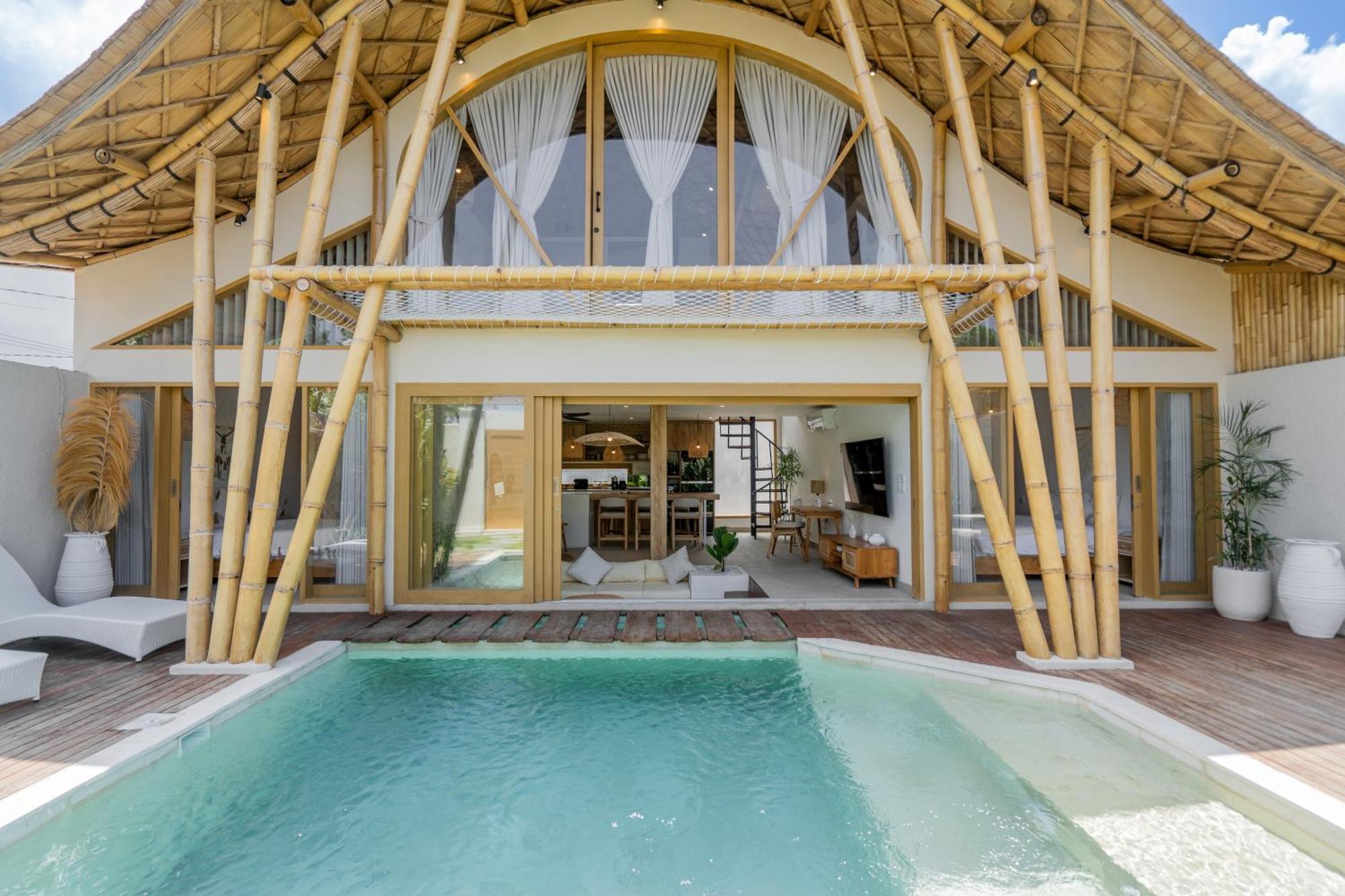 Villa Sunset Bamboo - 3Br Villa In Kerobokan المظهر الخارجي الصورة