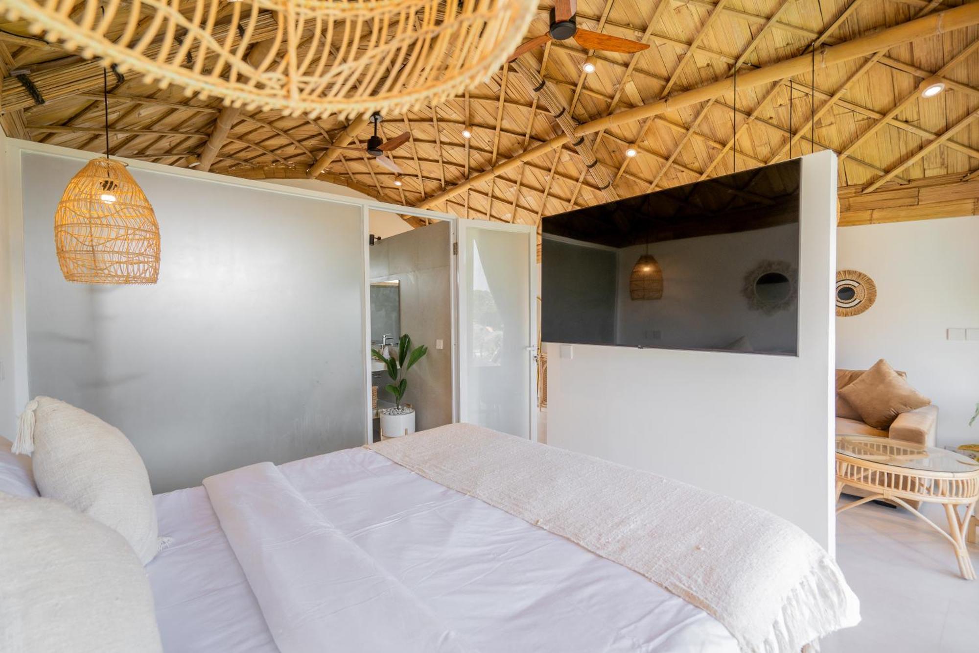 Villa Sunset Bamboo - 3Br Villa In Kerobokan المظهر الخارجي الصورة