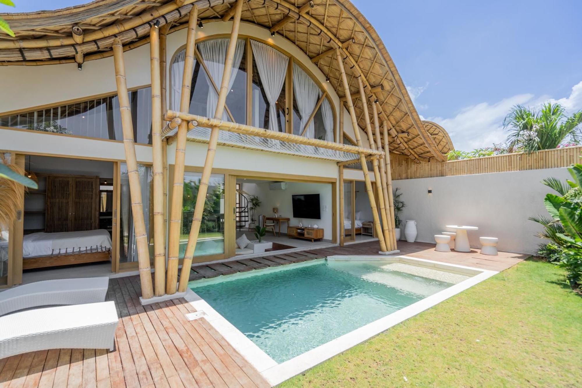 Villa Sunset Bamboo - 3Br Villa In Kerobokan المظهر الخارجي الصورة