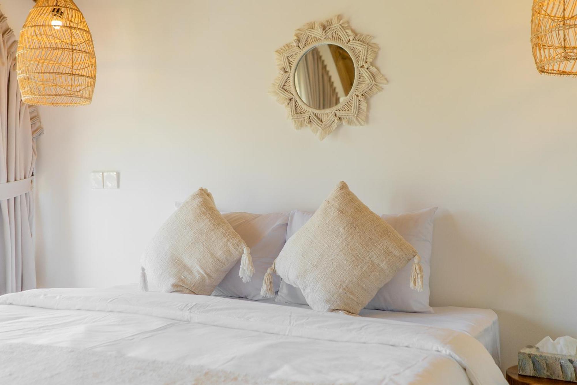 Villa Sunset Bamboo - 3Br Villa In Kerobokan المظهر الخارجي الصورة